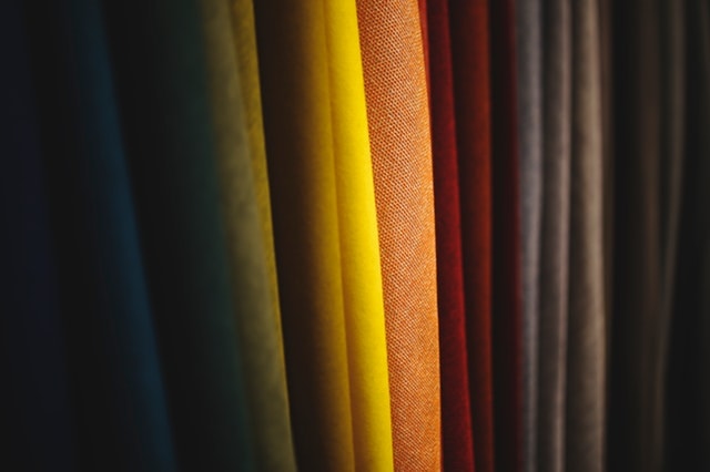 clothes colour reflection